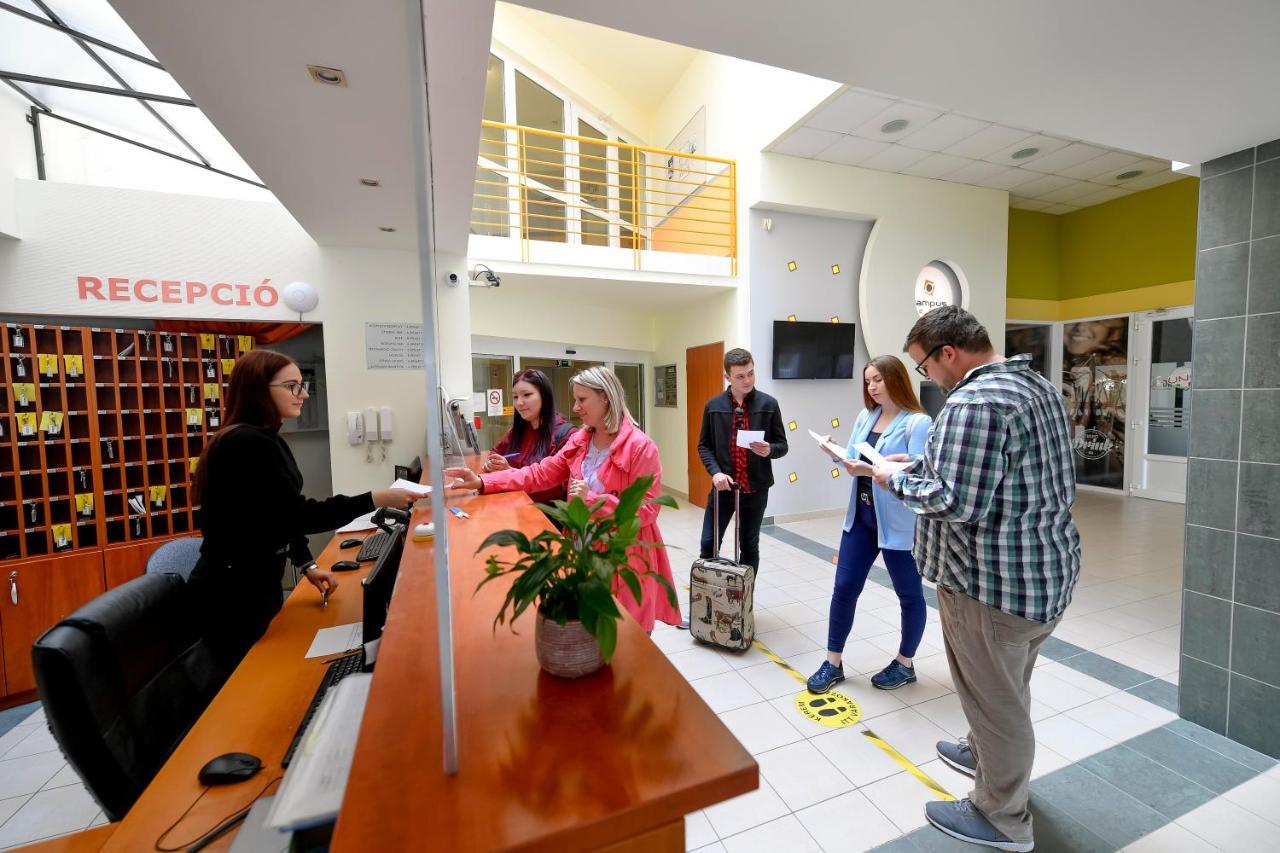 Campus Hotel Debrecen Extérieur photo